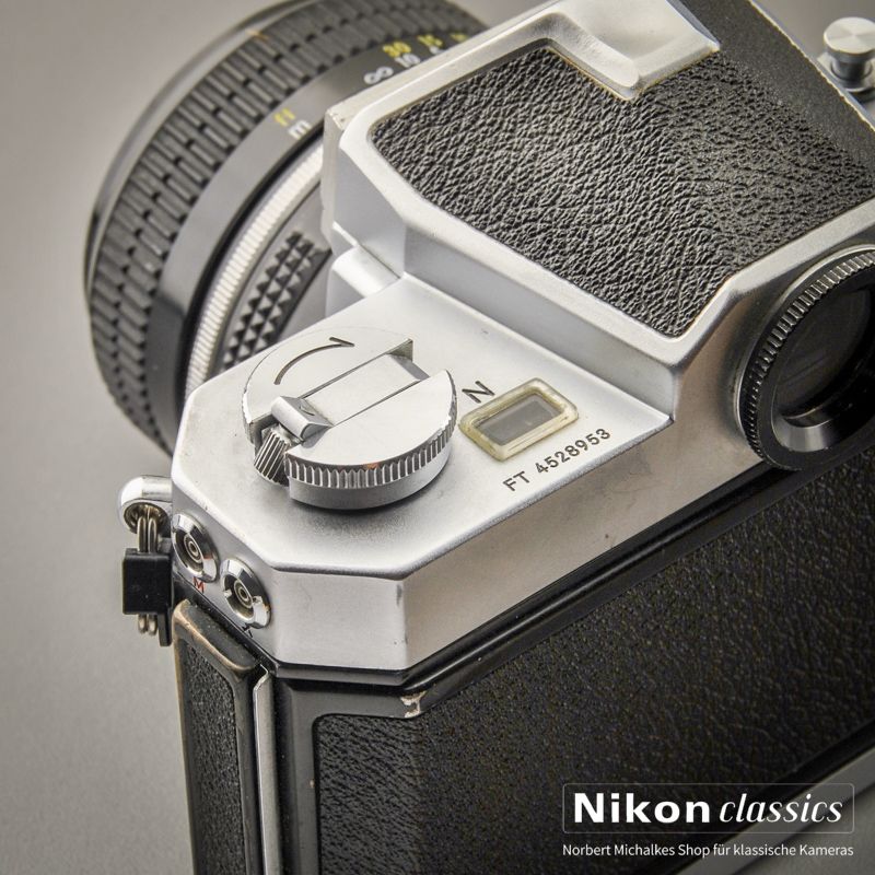 Nikkormat FTN mit Nikkor 50/2 (Zustand A-)