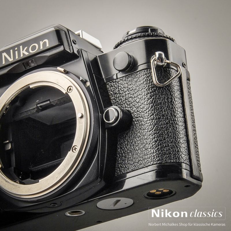 Nikon FE black (Condition A-)