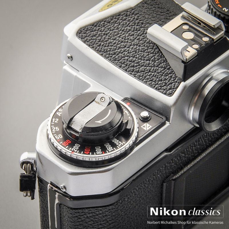 Nikon FE-2 (Condition A-)