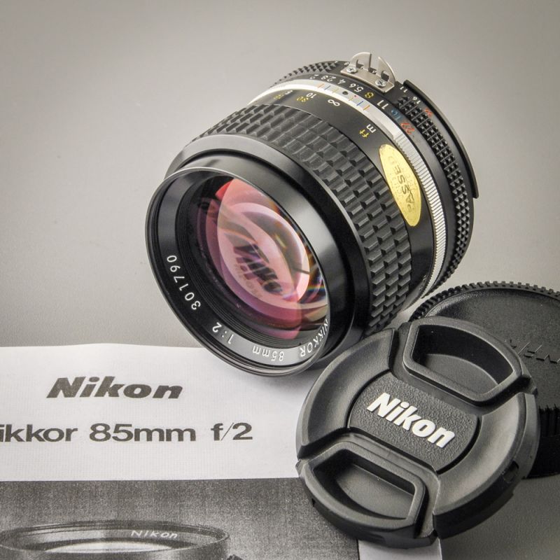Nikon Nikkor 85/2,0 AIS  (Zustand A)