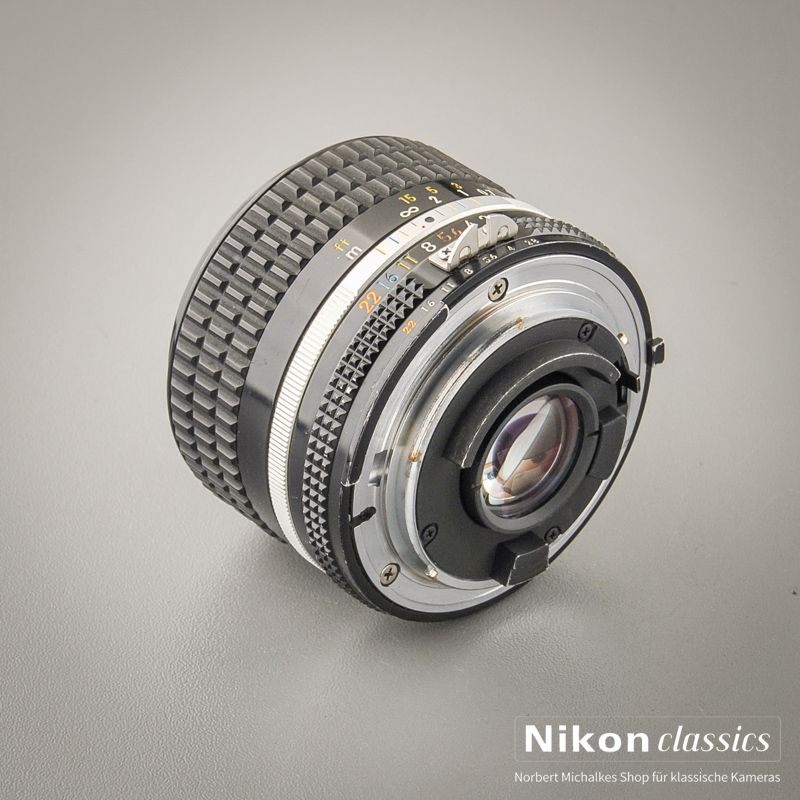 Nikon Nikkor 28/2,8 AIS (Zustand A-/AB)