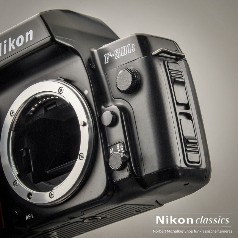 Nikon F801s (Zustand A-)