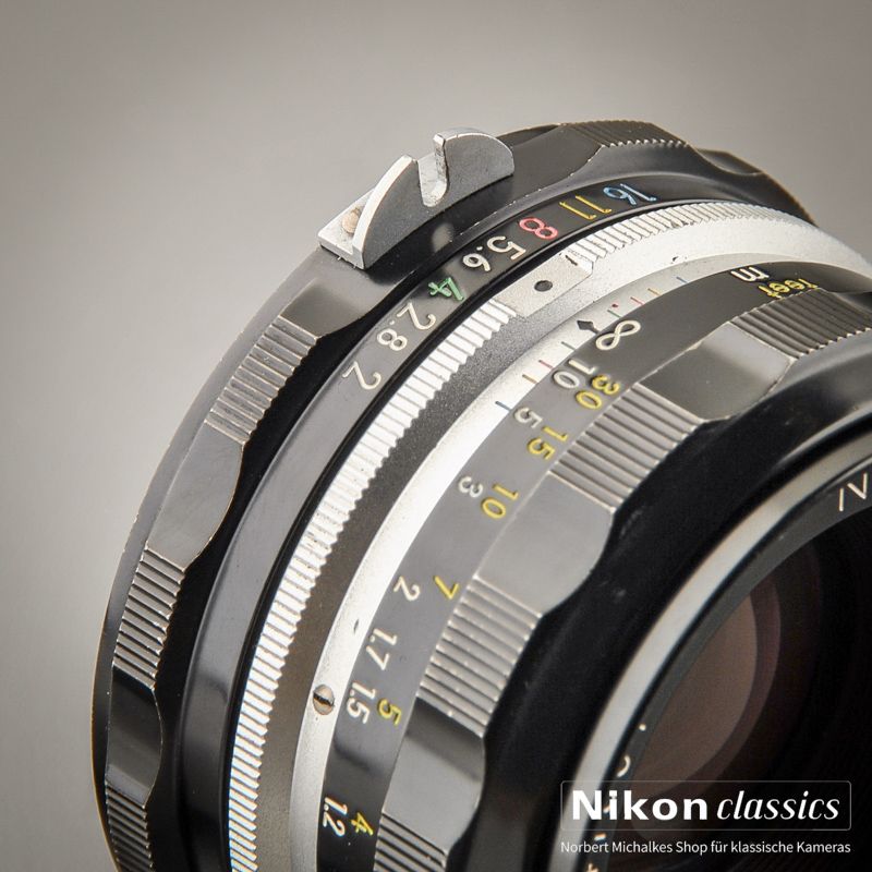 Nikon Nikkor-HC Auto 50/2,0 nonAI "Berg-und-Tal" (Zustand A-)