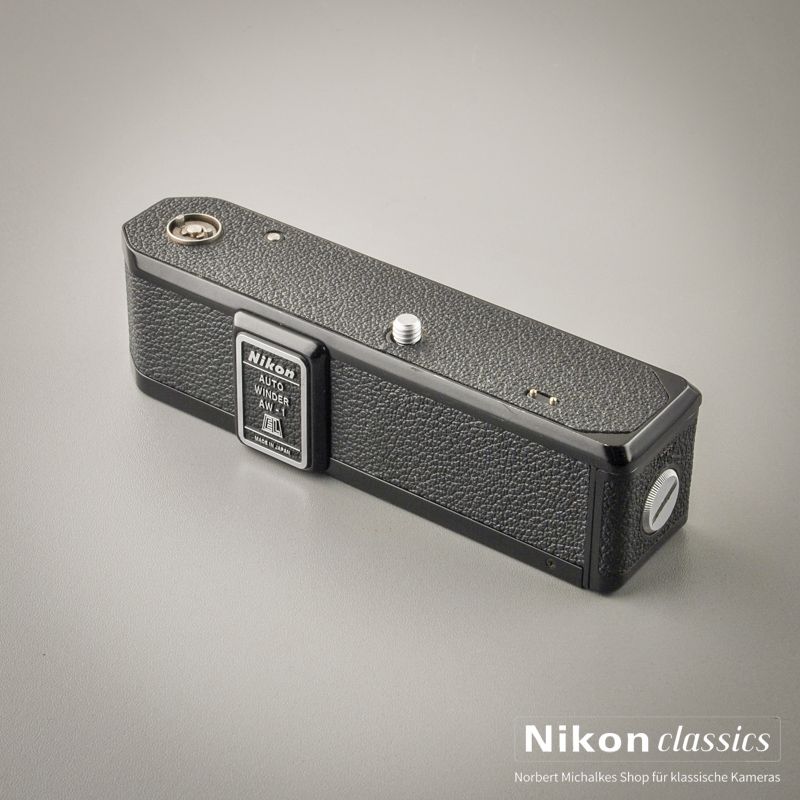 Nikon Auto Winder AW-1 (Zustand A/A-)