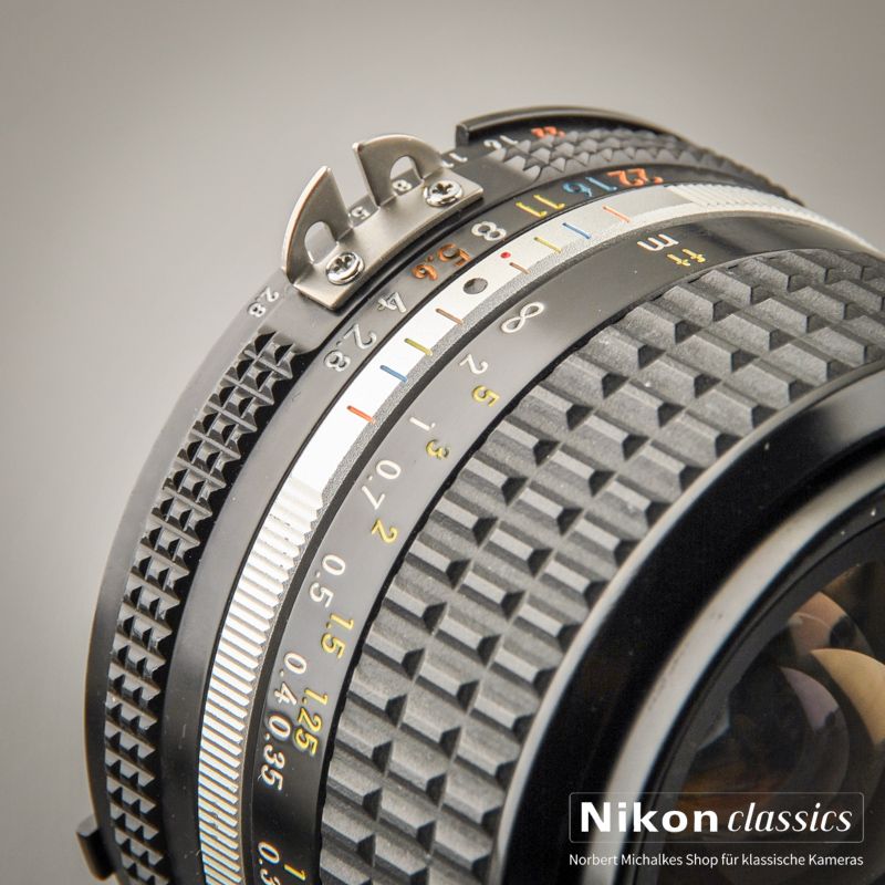 Nikon Nikkor 24/2,8 AIS  (Zustand A/A-)