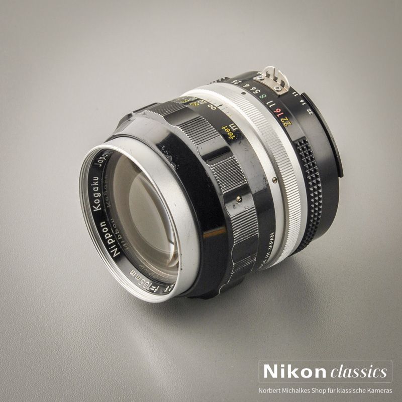 Nikon Nikkor-P 105/2,5 AI-Umbau "Berg-und-Tal" (Zustand AB)