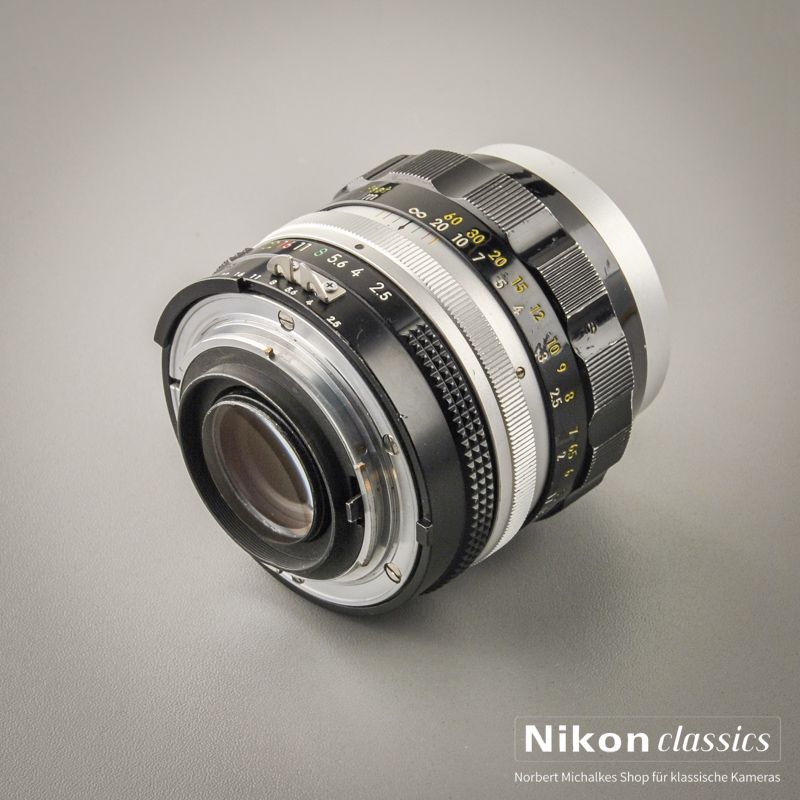 Nikon Nikkor-P 105/2,5 AI-Umbau "Berg-und-Tal" (Zustand AB)