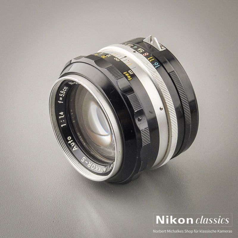Nikon Nikkor-S Auto 5,8cm/1,4 nonAI (Condition A/A-)