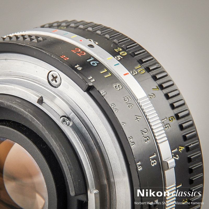 Nikon Nikkor 50/1,8 AIS "Pancake" (Condition A-)