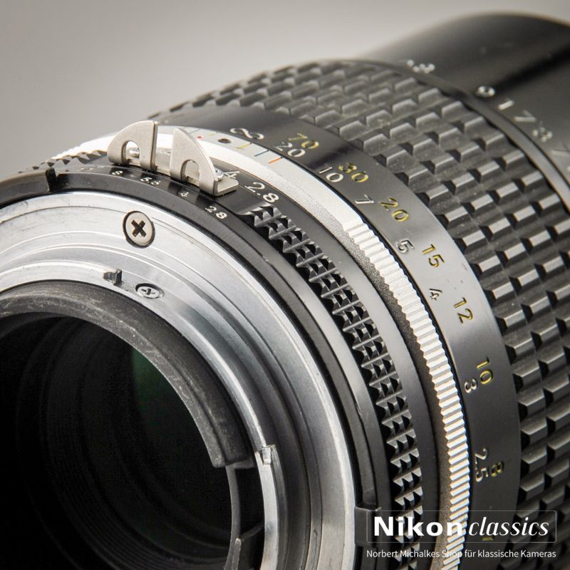 Nikon Nikkor 135/2,8 AIS (Condition A-)