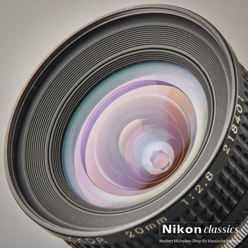 Nikon Nikkor 20/2,8 AIS (Zustand A-/AB)