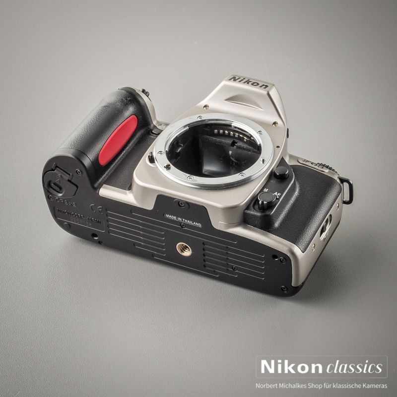 Nikon F65 (Zustand A)