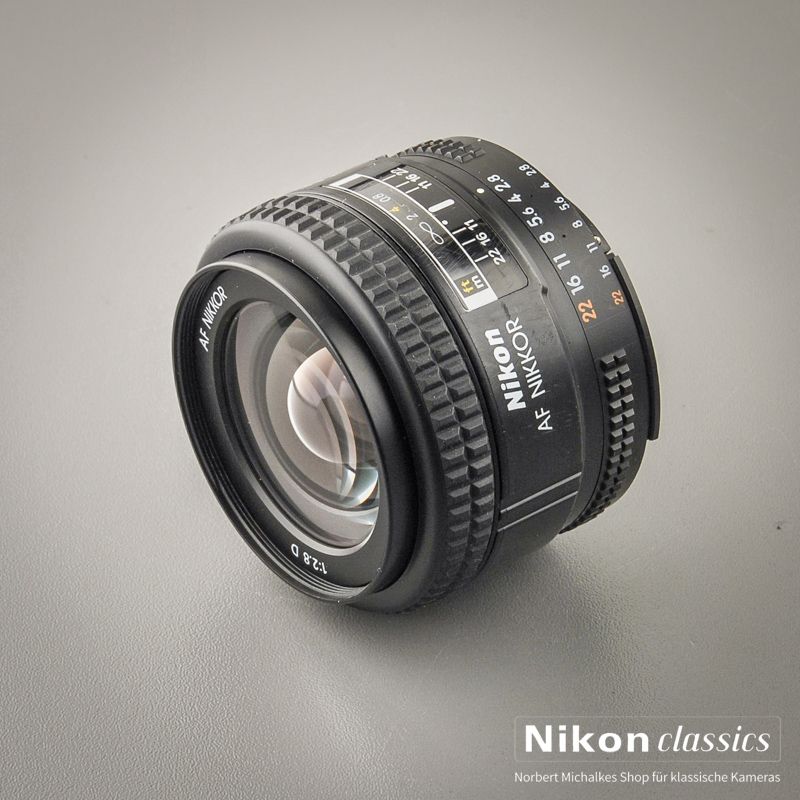 Nikon AF-D Nikkor 24/2,8 (Zustand A-)