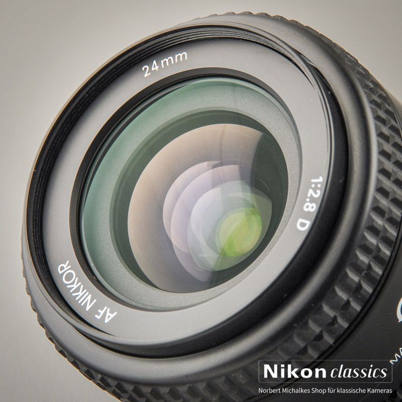 Nikon AF-D Nikkor 24/2,8 (Zustand A-)