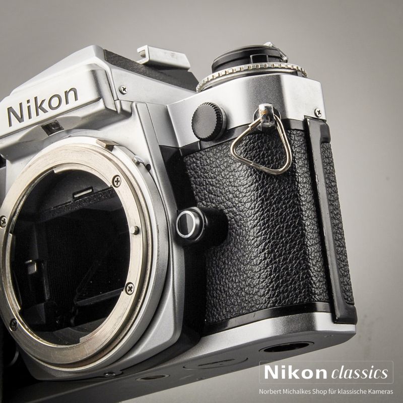 Nikon FE (Condition A-)