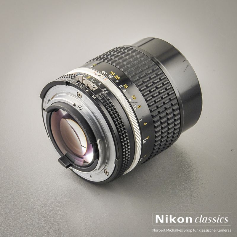 Nikon Nikkor 105/2,5 AIS (Condition A/A-)