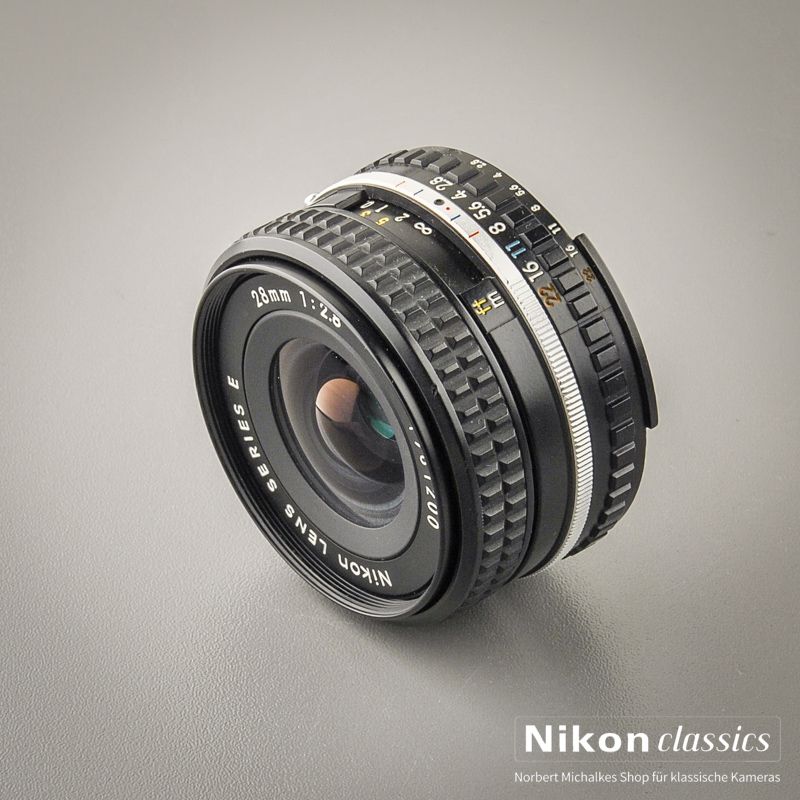 Nikon 28/2,8 AIS Series E (Condition A)