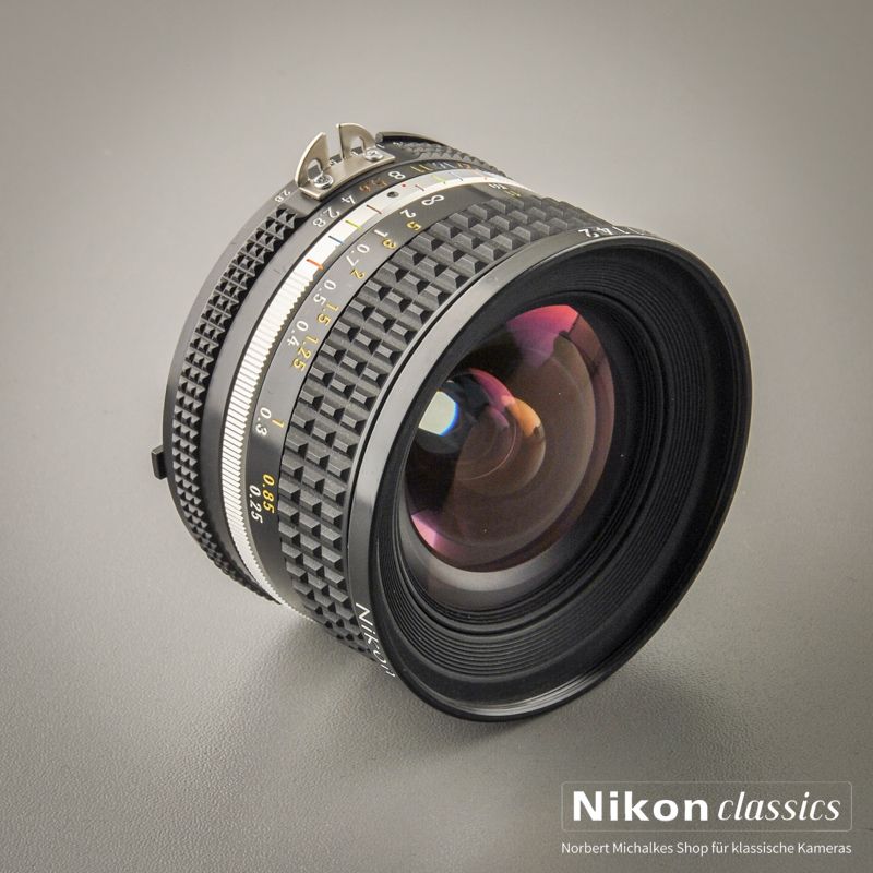 Nikon Nikkor 20/2,8 AIS (Zustand A)