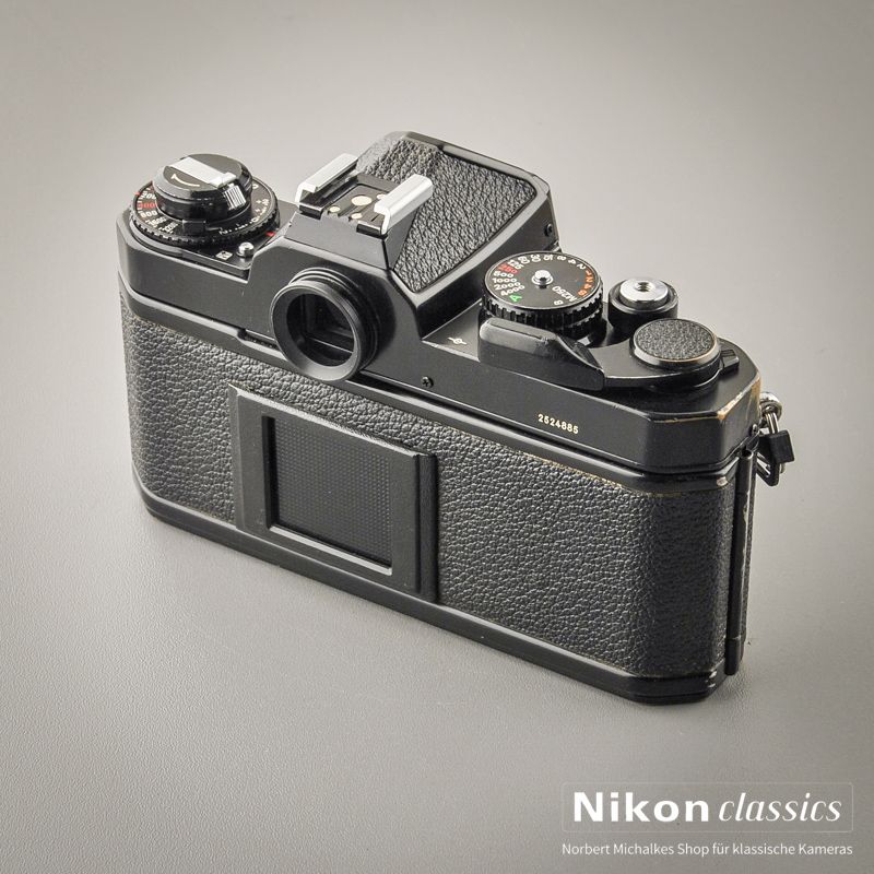 Nikon FE-2 schwarz (Zustand B)