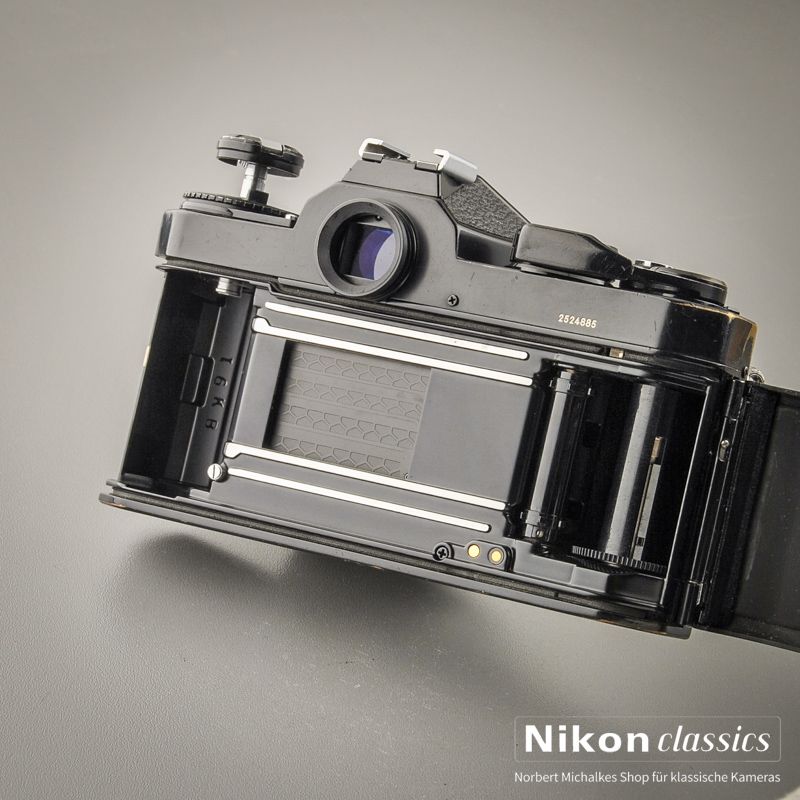 Nikon FE-2 schwarz (Zustand B)