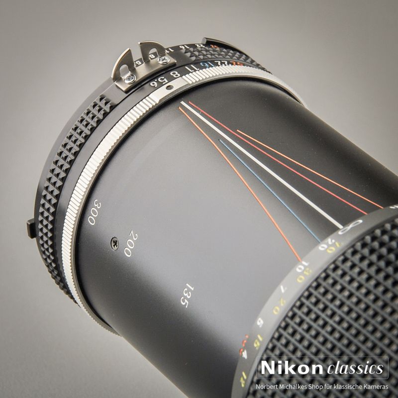 Nikon Zoom-Nikkor 100-300/5,6 AIS Macro (Condition A/A+)