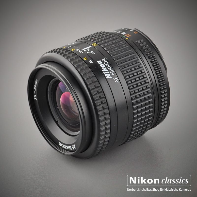 Nikon AF Zoom-Nikkor 35-70/3,3-4,5N Macro (Zustand A)