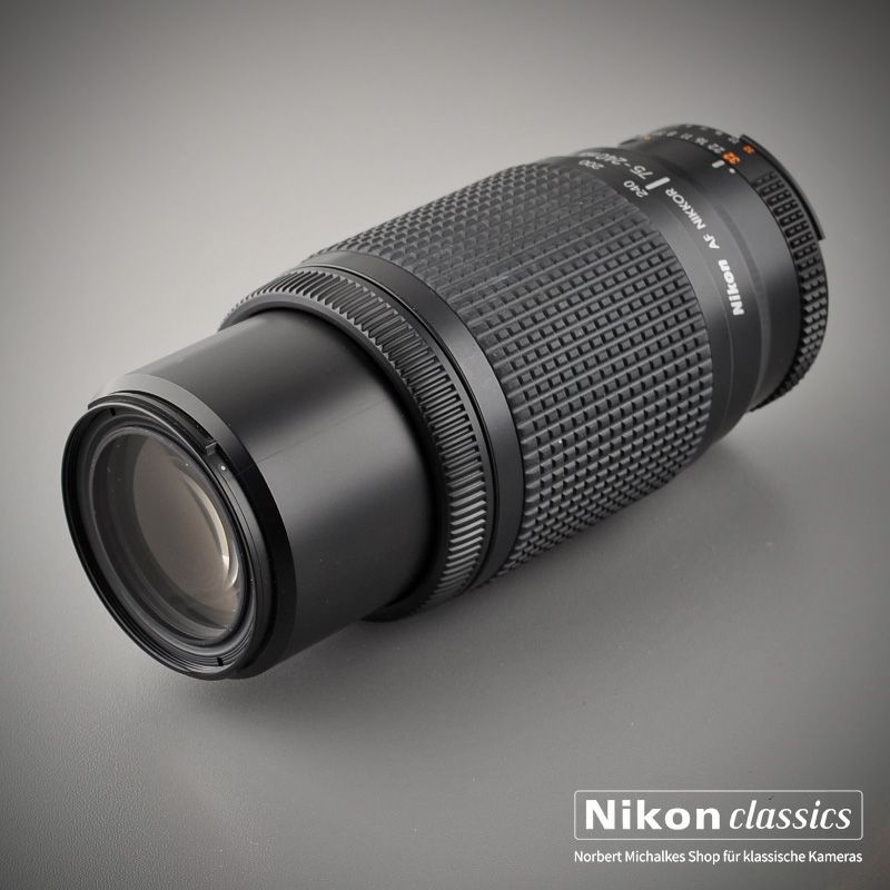 Nikon AF-D Zoom-Nikkor 75-240/4-5,6 (Condition A)