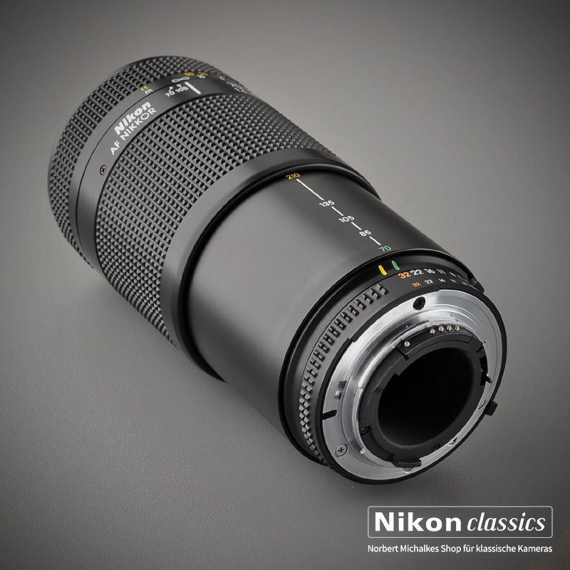 Nikon AF-D Zoom-Nikkor 70-210/4-5,6 (Zustand A/A+)